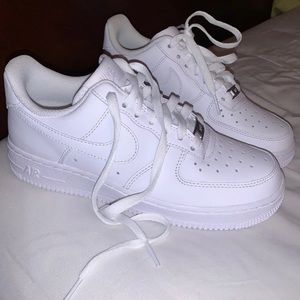 Nike Air Force 1